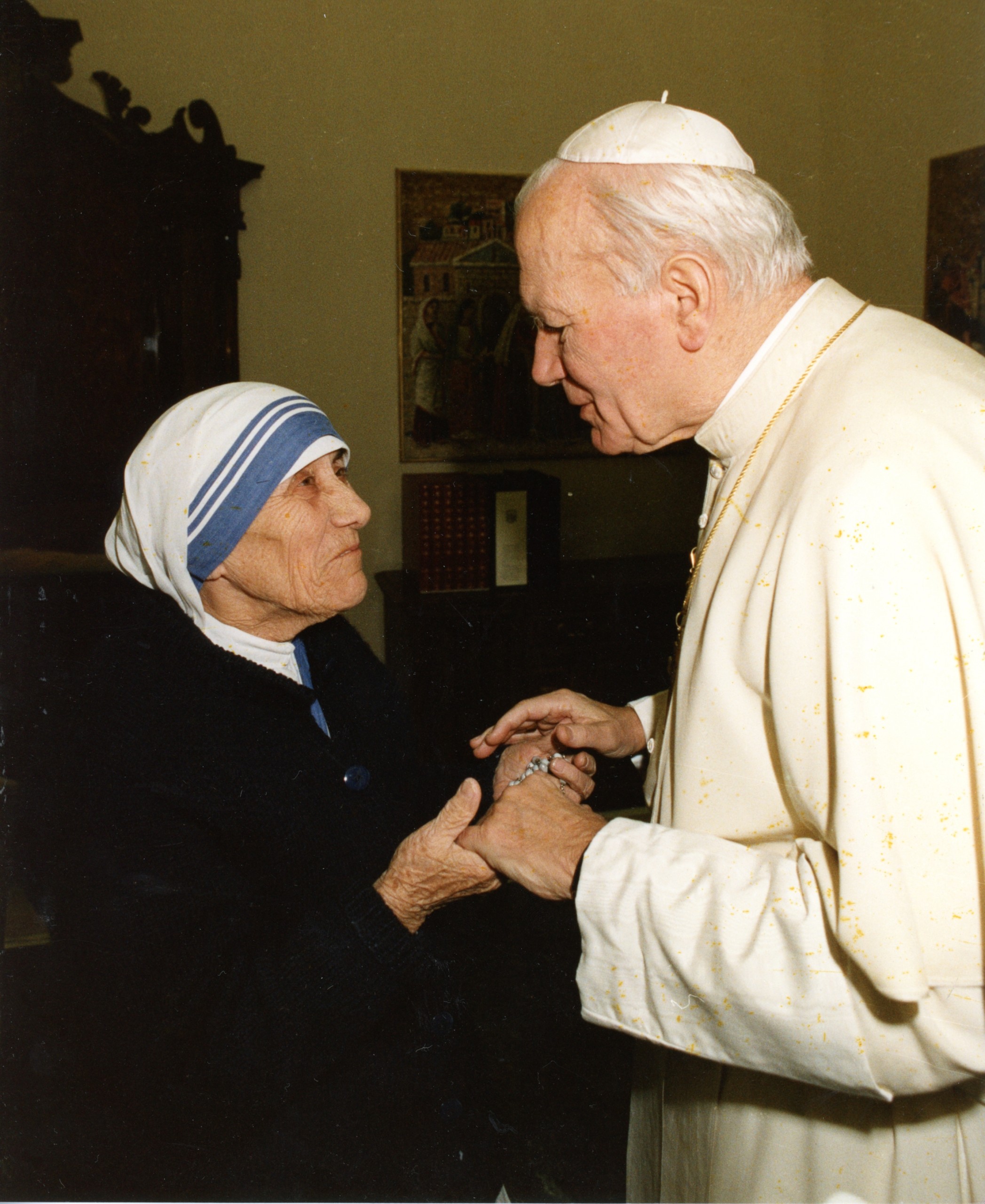 St. John Paul II meets Blessed Teresa