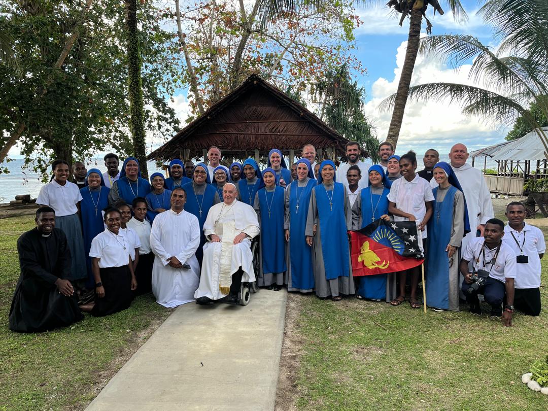 Pope Francis, with a group of Argentine missionaries, during his visit to Papua New Guinea in 2024. (Courtesy Father Tomas Ravaioli)